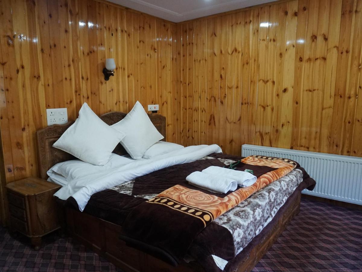 Hotel Barzman Sonāmarg Zewnętrze zdjęcie