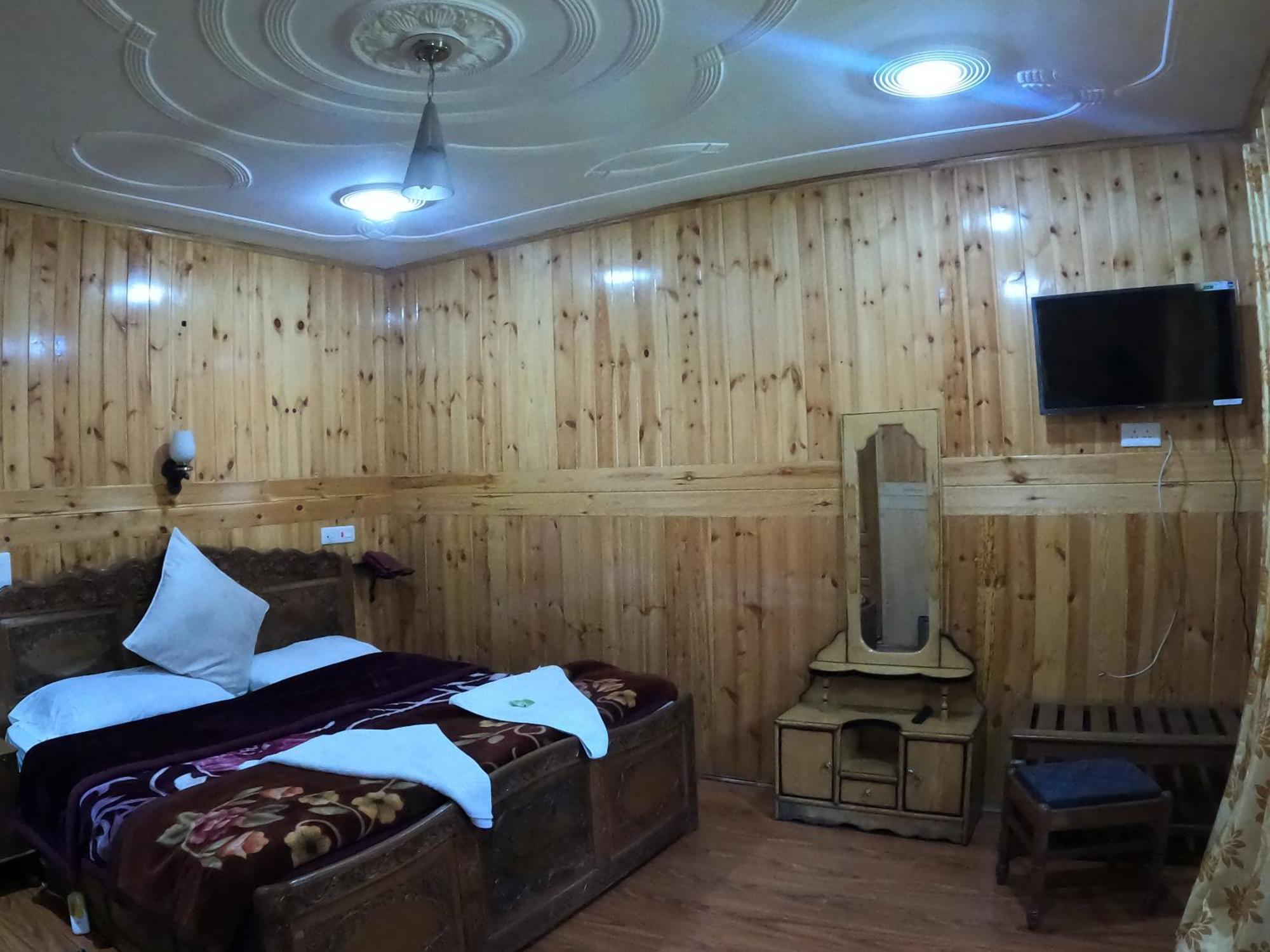 Hotel Barzman Sonāmarg Zewnętrze zdjęcie